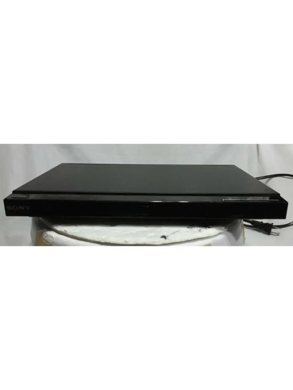 Sony DVP-SR500H DVD Player HDMI 1080p CD/DVD Playback Tested Working Black